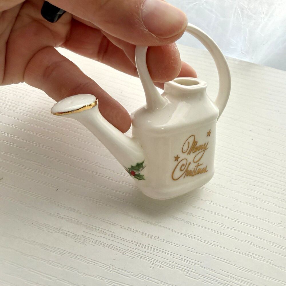 Vintage mini Ceramic Watering Can figurine Merry Christmas Holly, shaker, M7